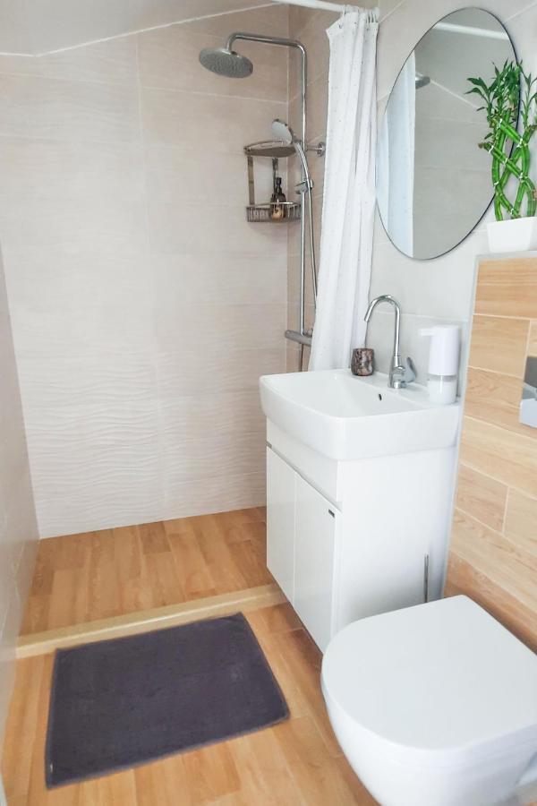 Shik & Chic In The Heart Of Burgas # 5Min From Beach # New Exterior photo